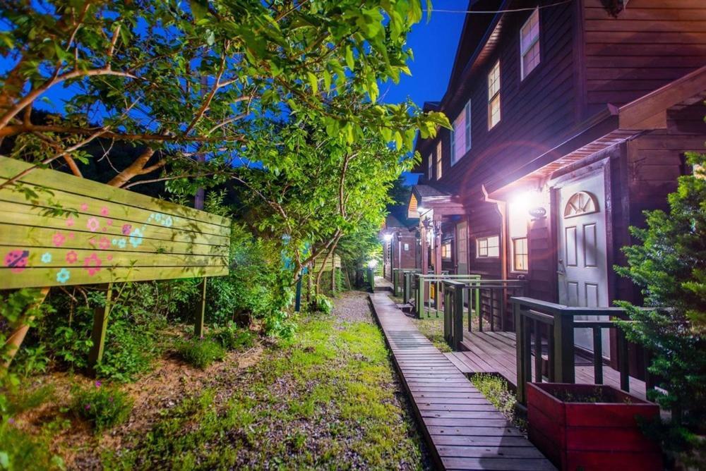 Pyeongchang Zermatt Pension Family, Couple Exterior foto
